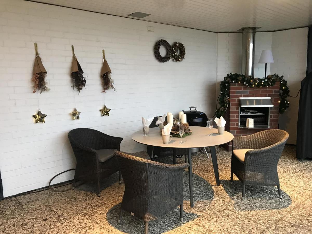 Inselblume 82 - Bungalow Am Suedstrand Mit Meerblick Burgtiefe auf Fehmarn Esterno foto