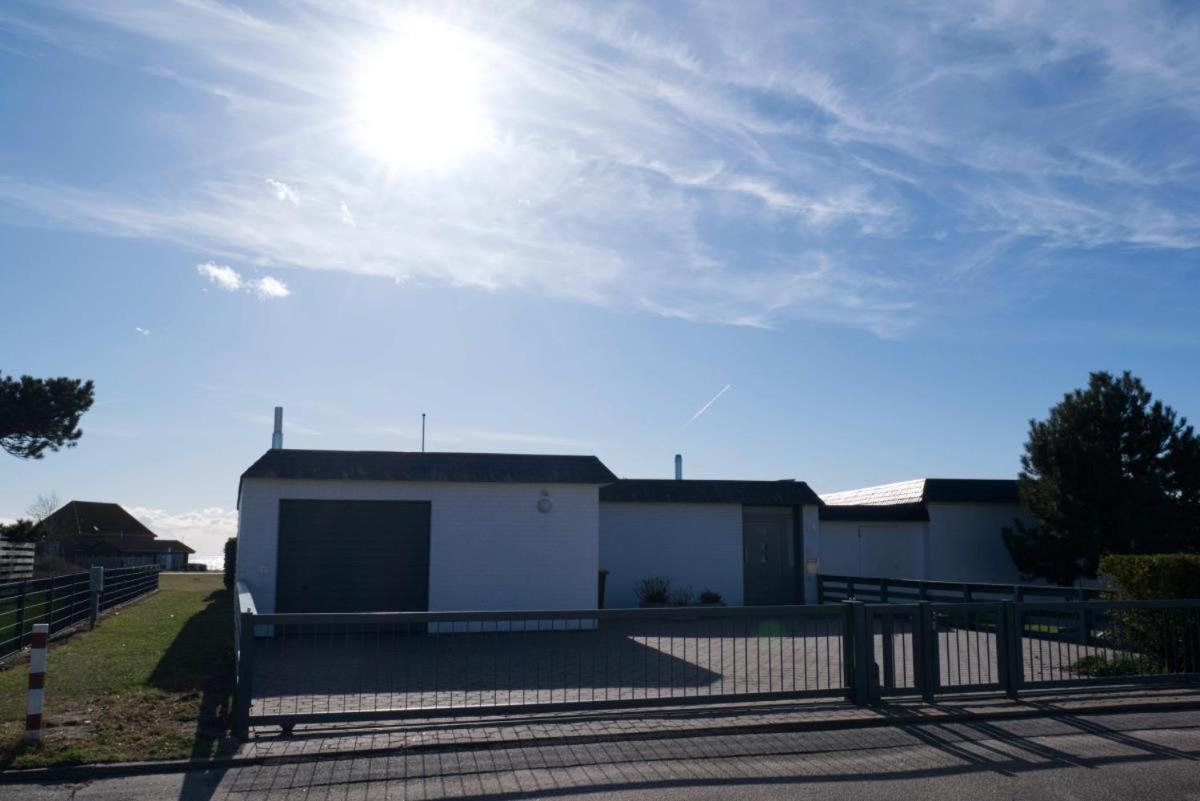Inselblume 82 - Bungalow Am Suedstrand Mit Meerblick Burgtiefe auf Fehmarn Esterno foto