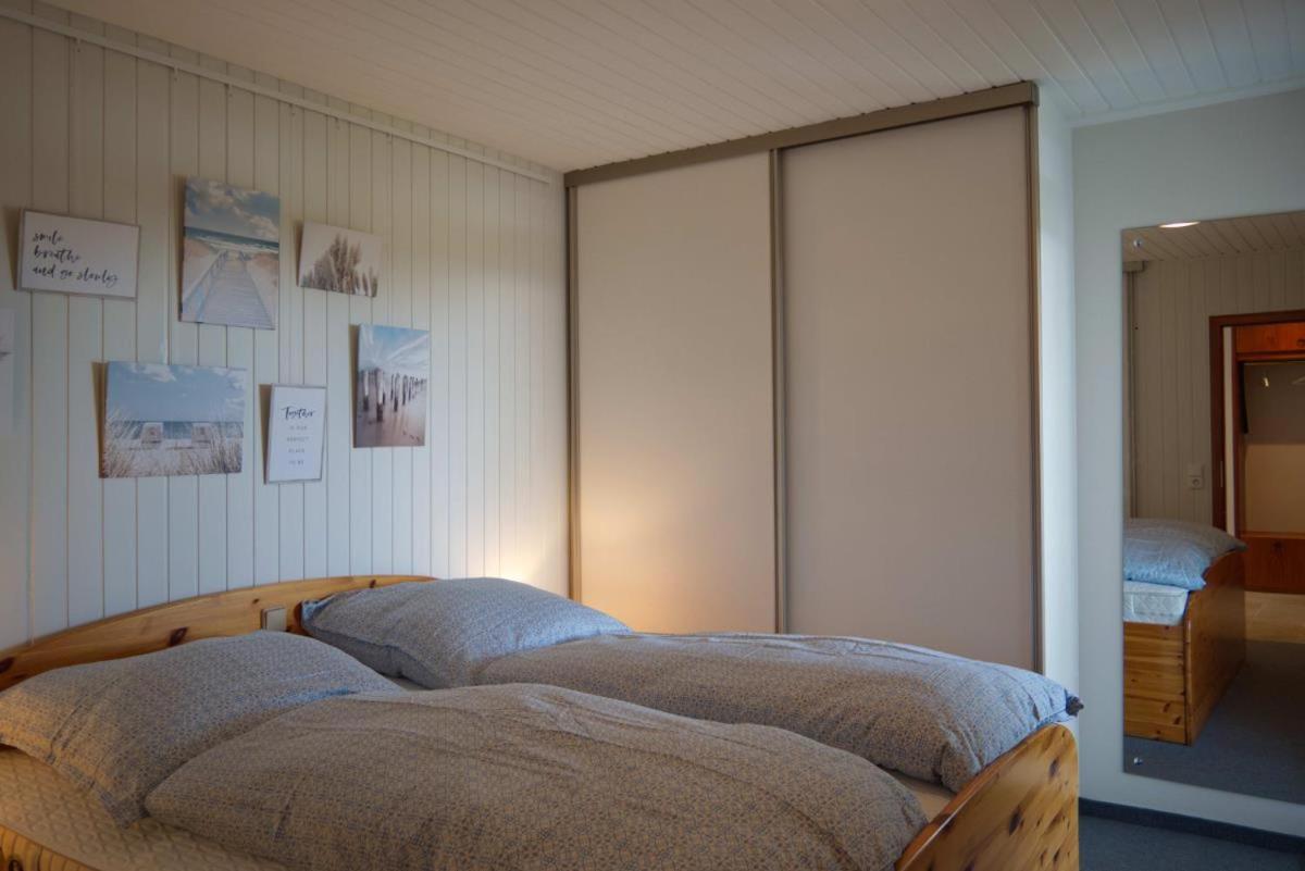 Inselblume 82 - Bungalow Am Suedstrand Mit Meerblick Burgtiefe auf Fehmarn Esterno foto