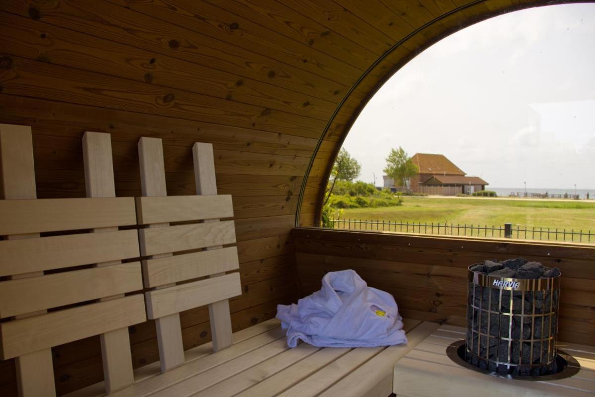 Inselblume 82 - Bungalow Am Suedstrand Mit Meerblick Burgtiefe auf Fehmarn Esterno foto